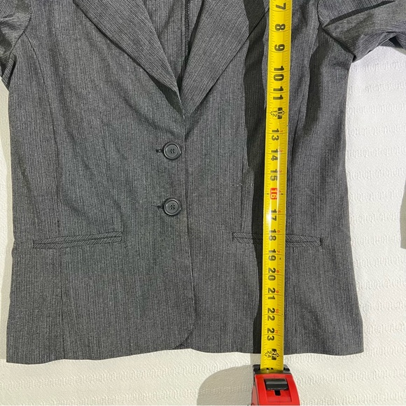 Courtenay Women’s Tweed Blazer Size 10 Gray Business Office Siren Professional - Picture 7 of 8